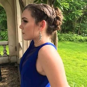 Meet your Posher, Hannah